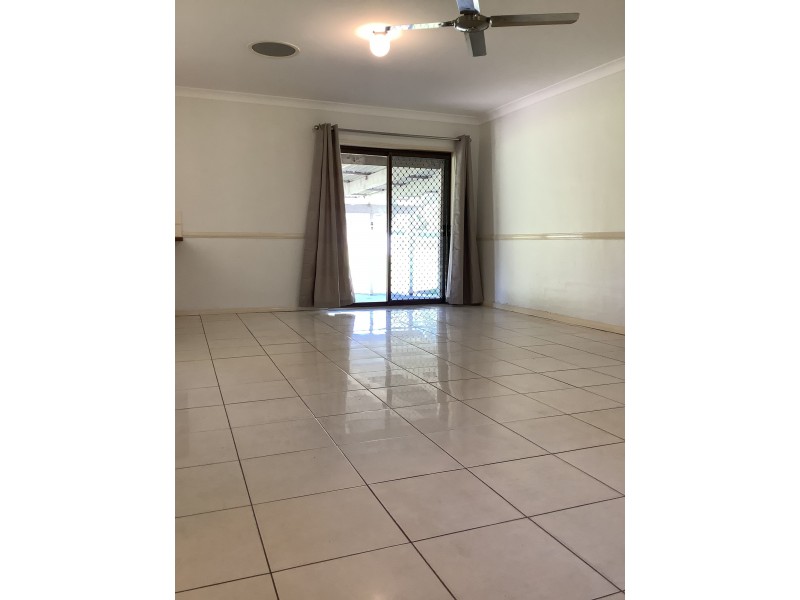180 Moody Road, Boronia Heights QLD 4124