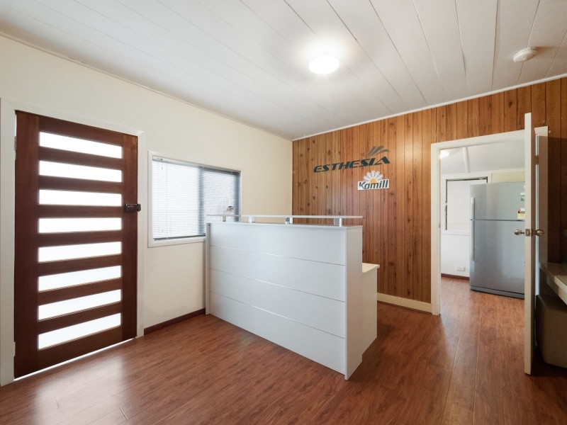 64 Beenleigh Road, Coopers Plains QLD 4108