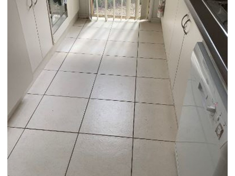 5 Letitia Close, Wakerley QLD 4154