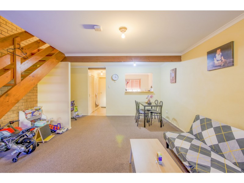 2/39 Bruce Road, Woodridge QLD 4114