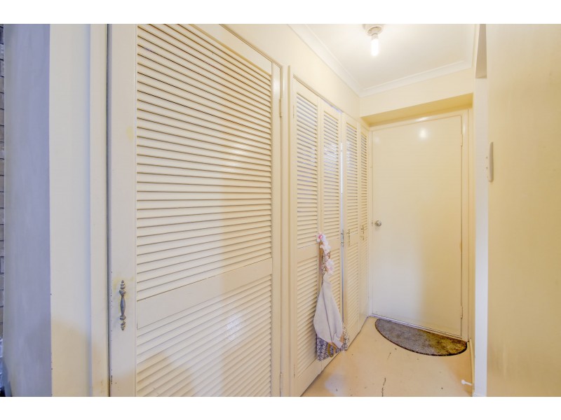 2/39 Bruce Road, Woodridge QLD 4114