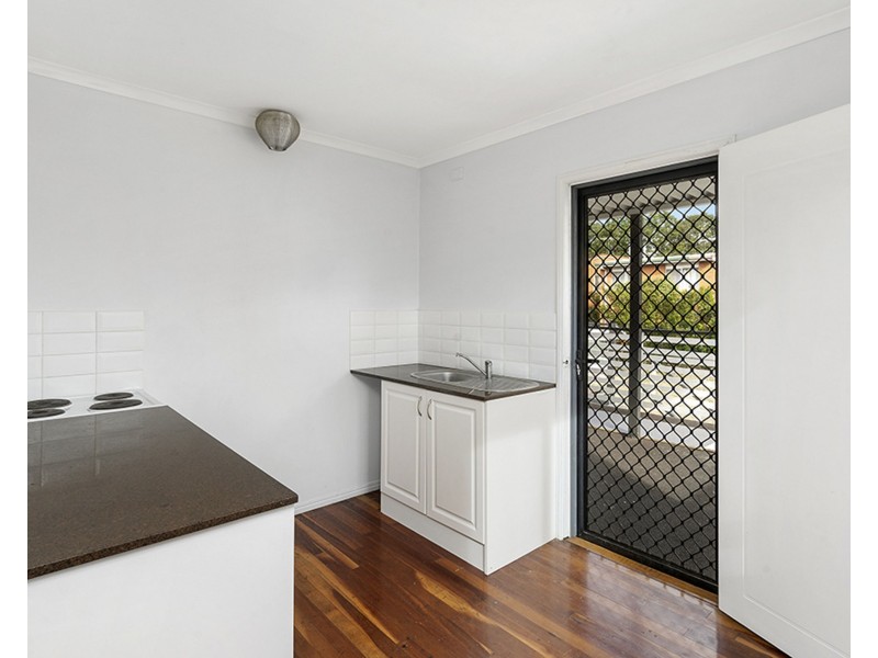 2 Waratah Street, Woodridge QLD 4114