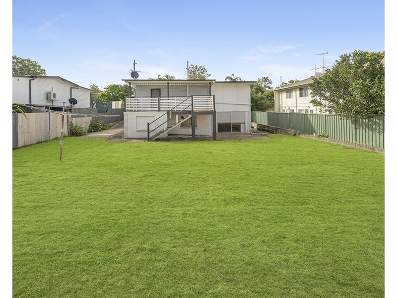 2 Waratah Street, Woodridge QLD 4114
