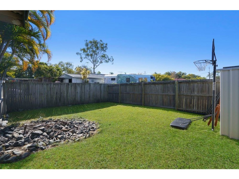 4-71 Ellen St, Logan Central QLD 4114