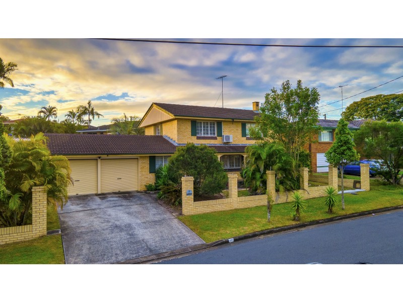 11 Tora Street, Macgregor QLD 4109