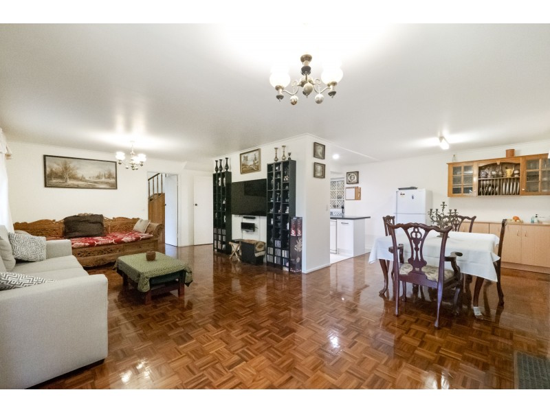 11 Tora Street, Macgregor QLD 4109