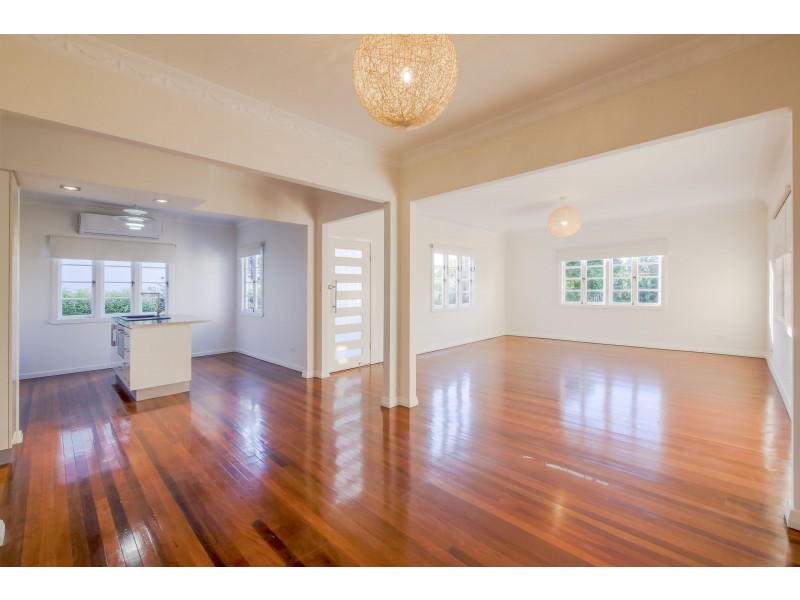 3 Collins Street, Clayfield QLD 4011