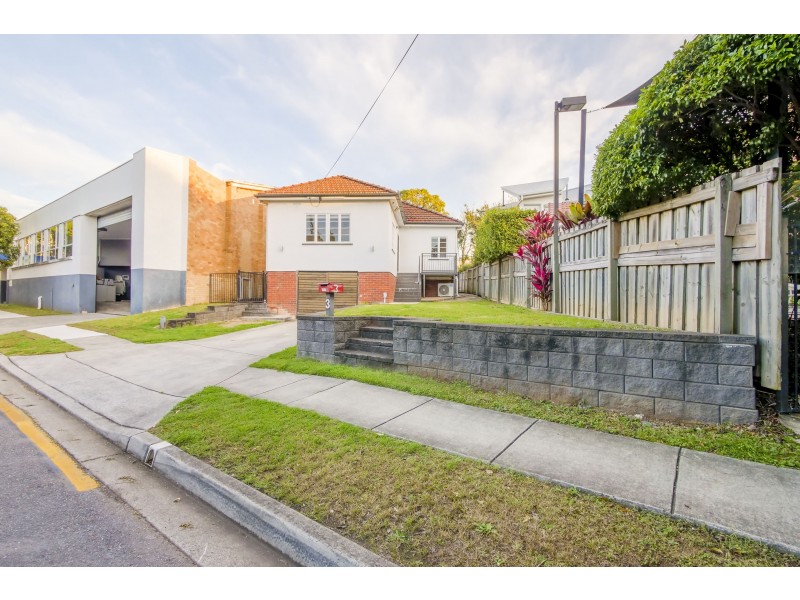 3 Collins Street, Clayfield QLD 4011