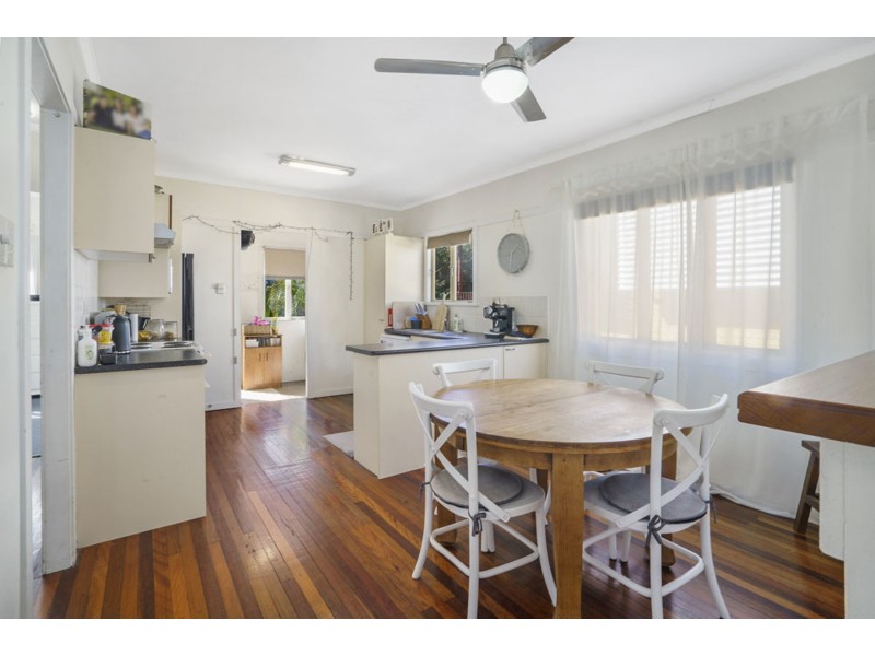 87 Erneton St, Newmarket QLD 4051