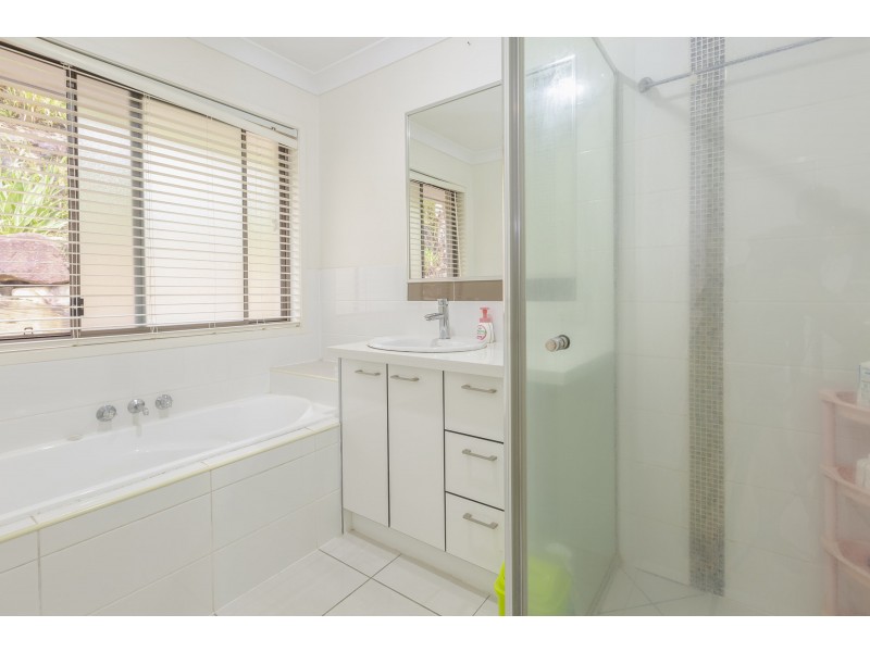 129 Stones Road, Sunnybank Hills QLD 4109