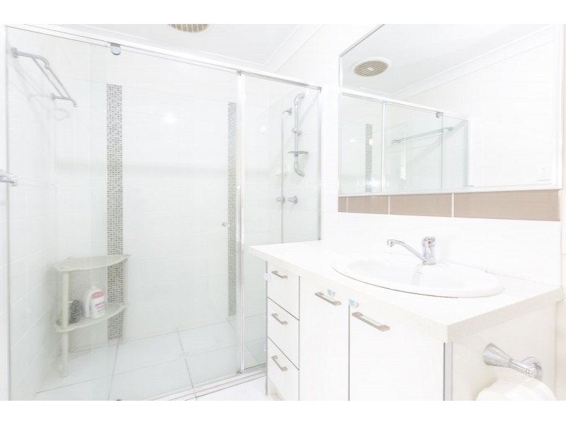 129 Stones Road, Sunnybank Hills QLD 4109