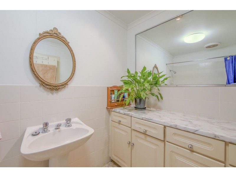 51 Rosia Road, Park Ridge South QLD 4125