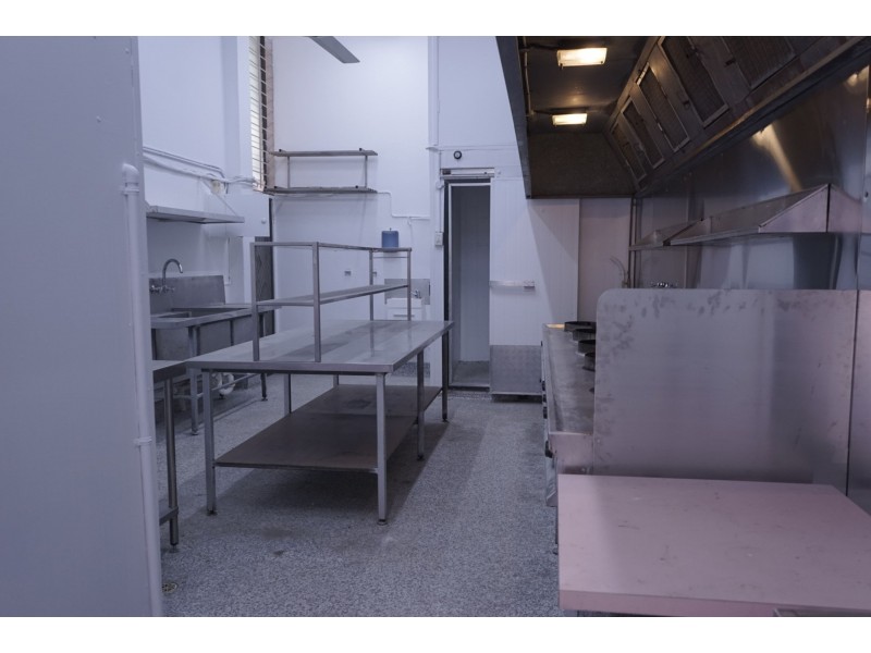 F4 3282 Mount Lindesay Highway, Browns Plains QLD 4118