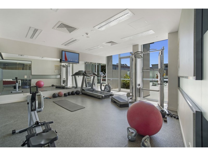 1051/16 Hamilton Place, Bowen Hills QLD 4006