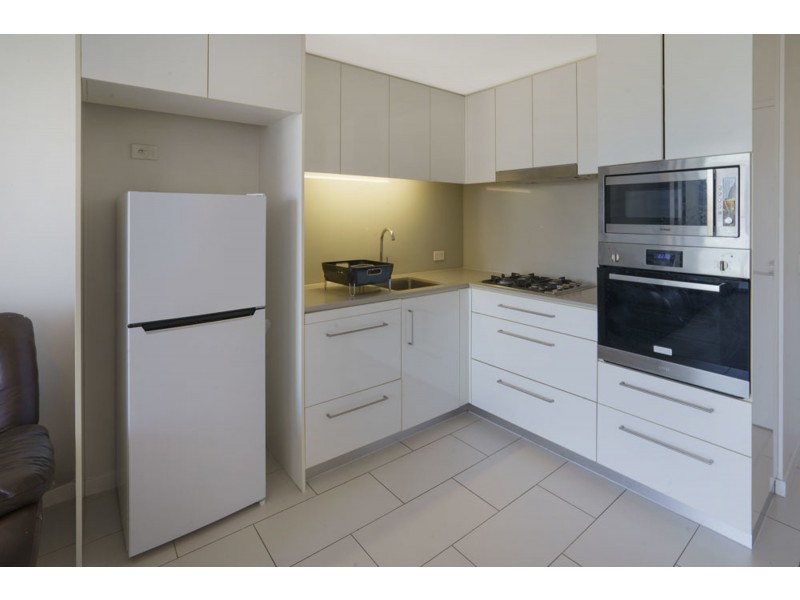 1051/16 Hamilton Place, Bowen Hills QLD 4006