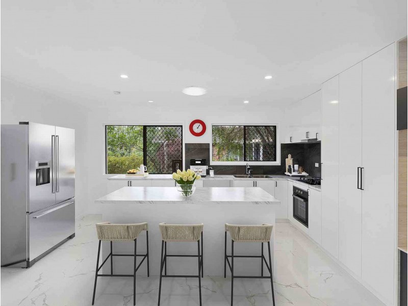 12 Comley Street, Sunnybank QLD 4109