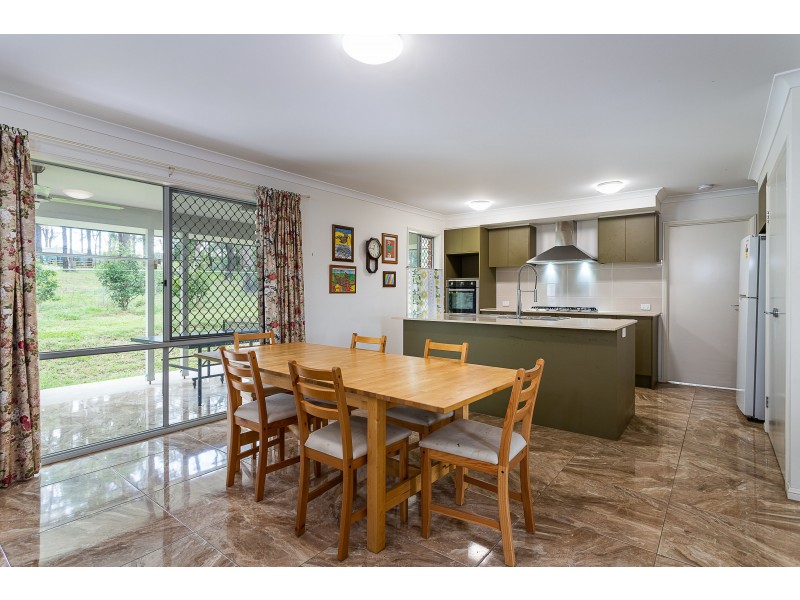 3912 Mount Lindesay Highway, Park Ridge QLD 4125