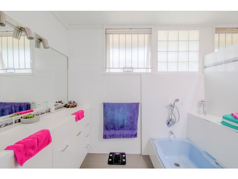 11 Eddington Street, Sunnybank QLD 4109