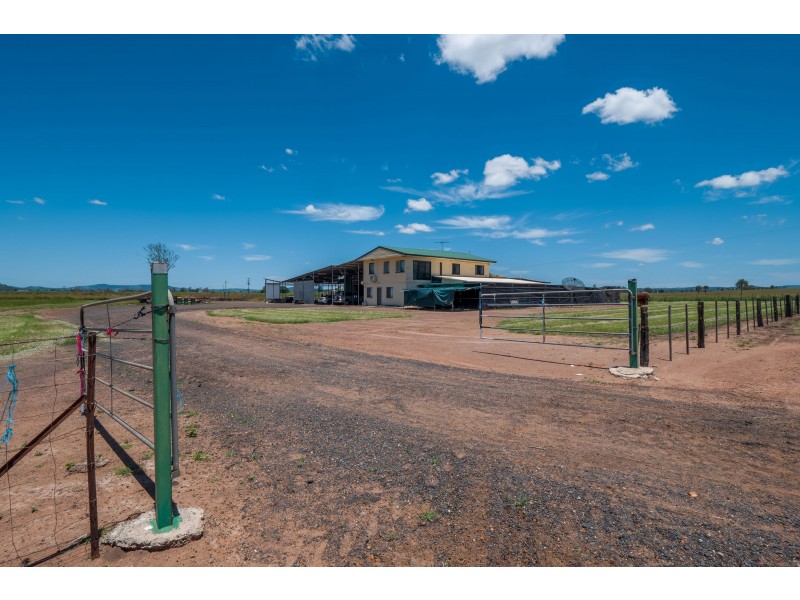 4 Waters Road, Kentville QLD 4341