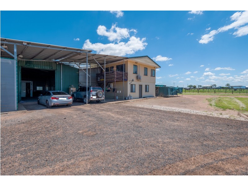 4 Waters Road, Kentville QLD 4341