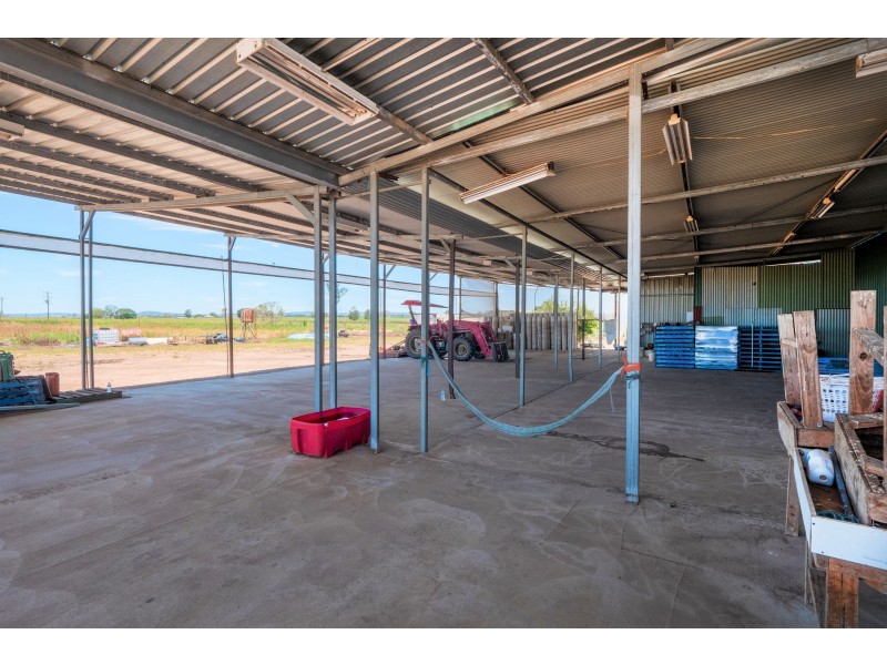 4 Waters Road, Kentville QLD 4341