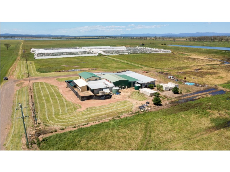 4 Waters Road, Kentville QLD 4341