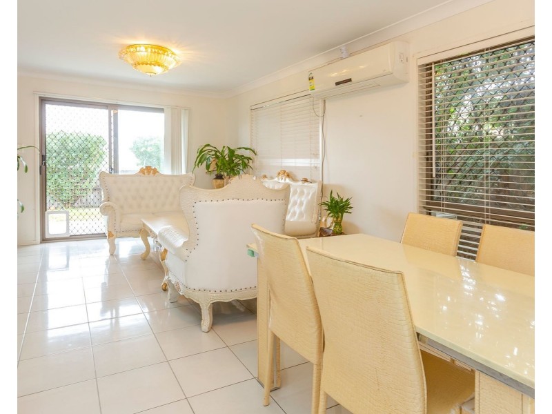 129 Stones Rd, Sunnybank Hills QLD 4109