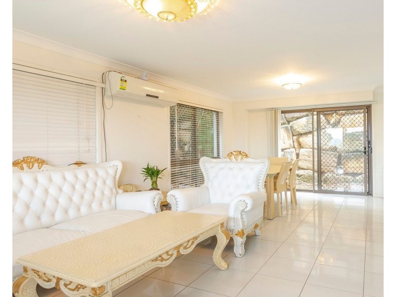 129 Stones Rd, Sunnybank Hills QLD 4109