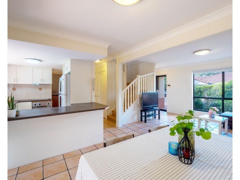 4/8 Deason Street, Sunnybank QLD 4109