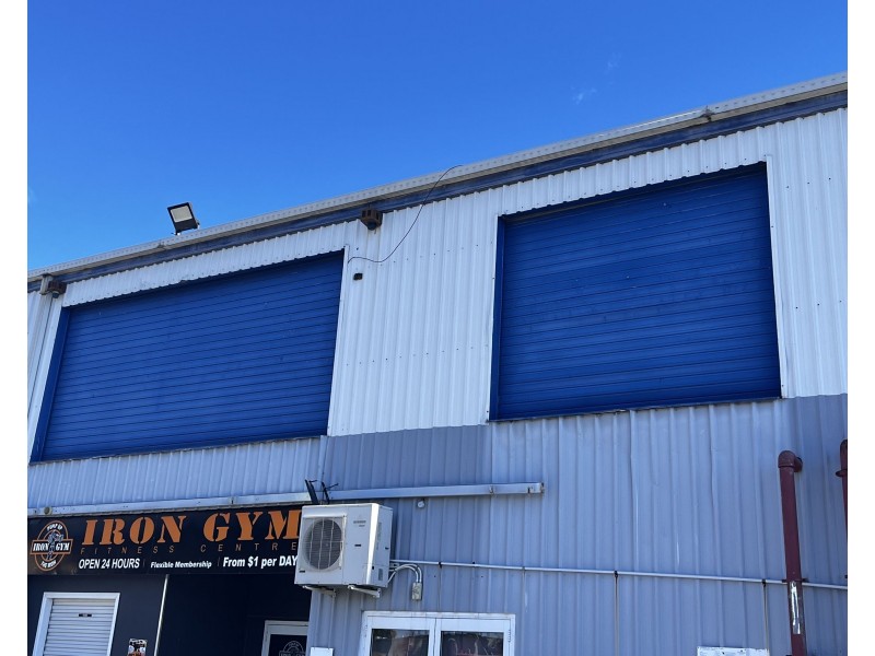 Shop1 & Shop1a 40 Johnson Road, Hillcrest QLD 4118