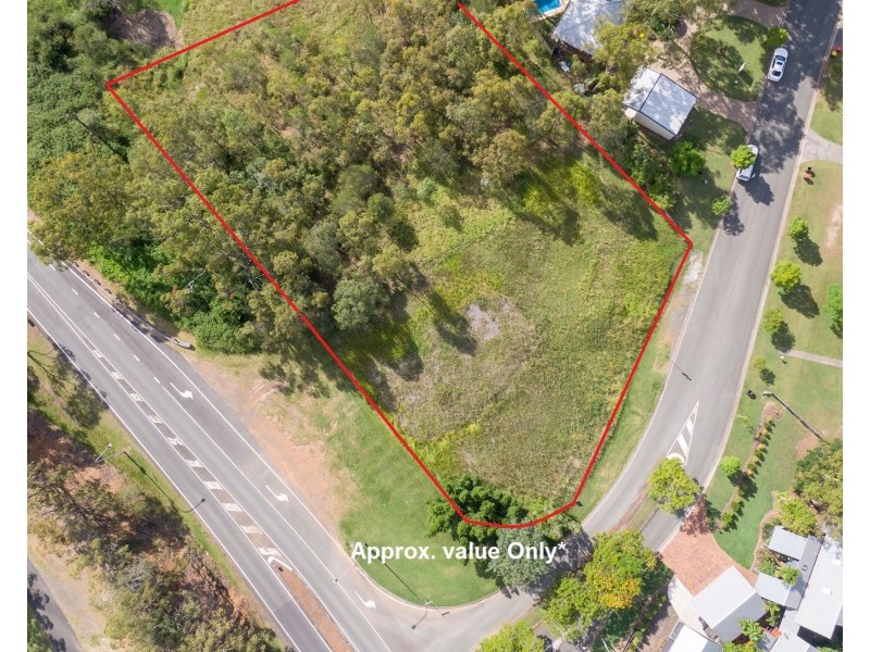 8 George Holt Drive, Mount Crosby QLD 4306