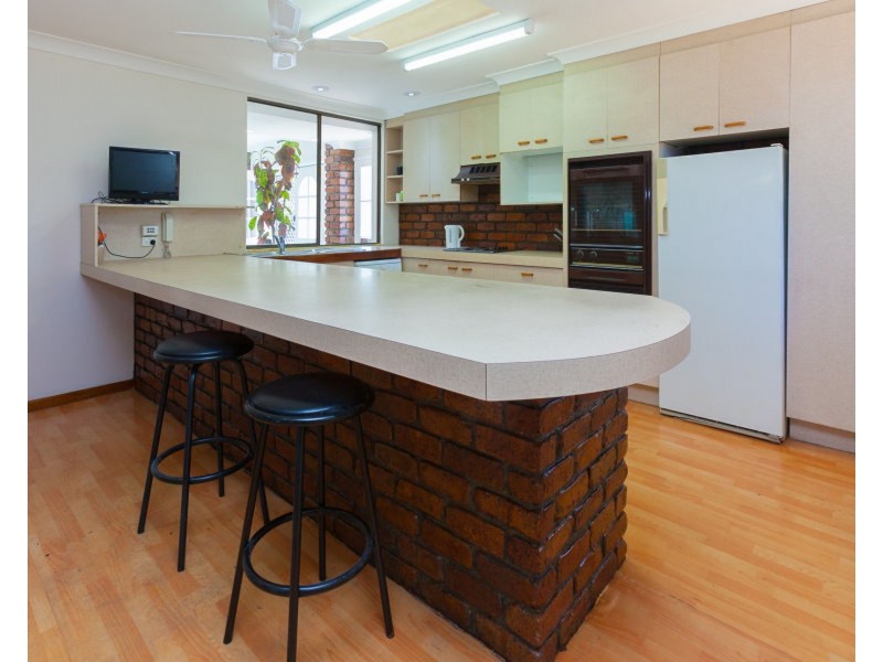 539 Mains Road, Macgregor QLD 4109