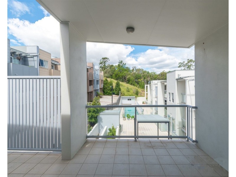23/108 Nicholson Street, Greenslopes QLD 4120