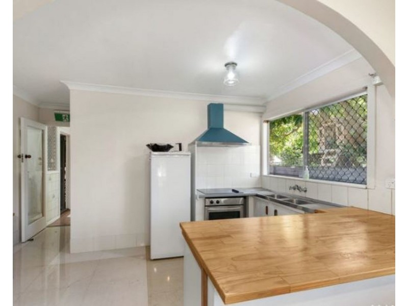 318 Troughton Road, Coopers Plains QLD 4108