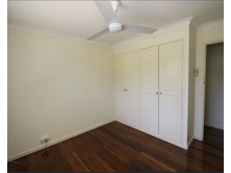 21 Fernshaw Street, Macgregor QLD 4109