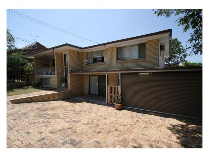 21 Fernshaw Street, Macgregor QLD 4109