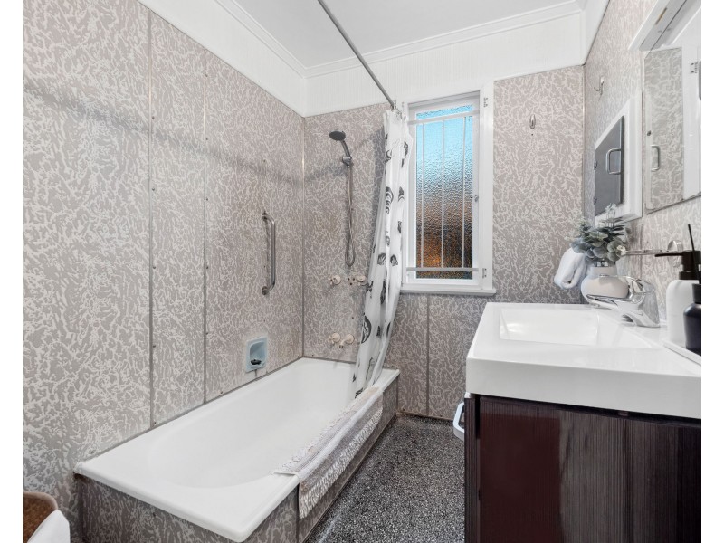 67 Ballarat Street, Mount Gravatt East QLD 4122