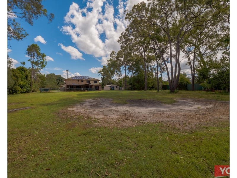 13 Belvedere Drive, Park Ridge QLD 4125