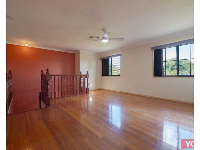 13 Belvedere Drive, Park Ridge QLD 4125