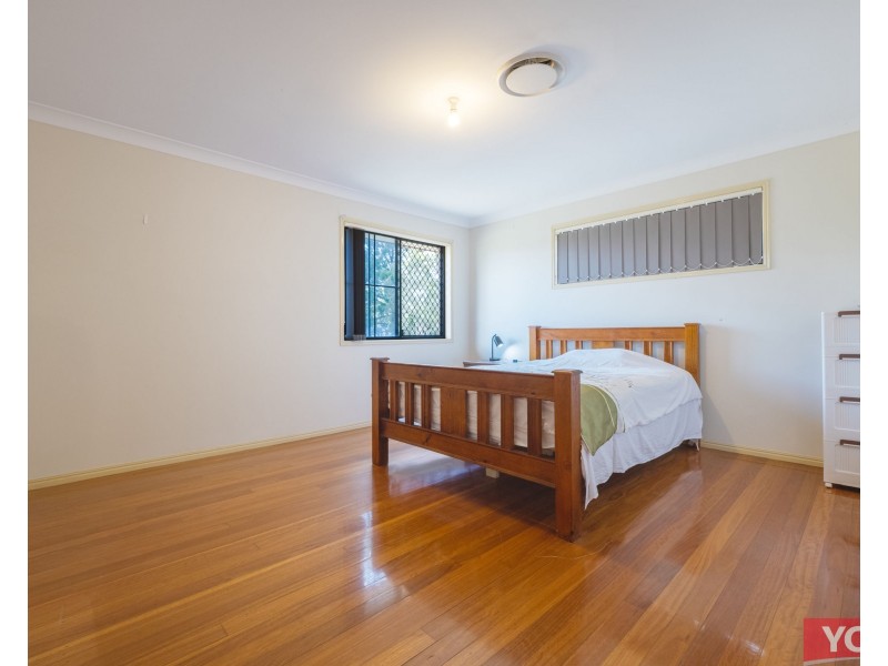 13 Belvedere Drive, Park Ridge QLD 4125