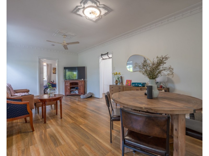 2 Canara Street, Coorparoo QLD 4151