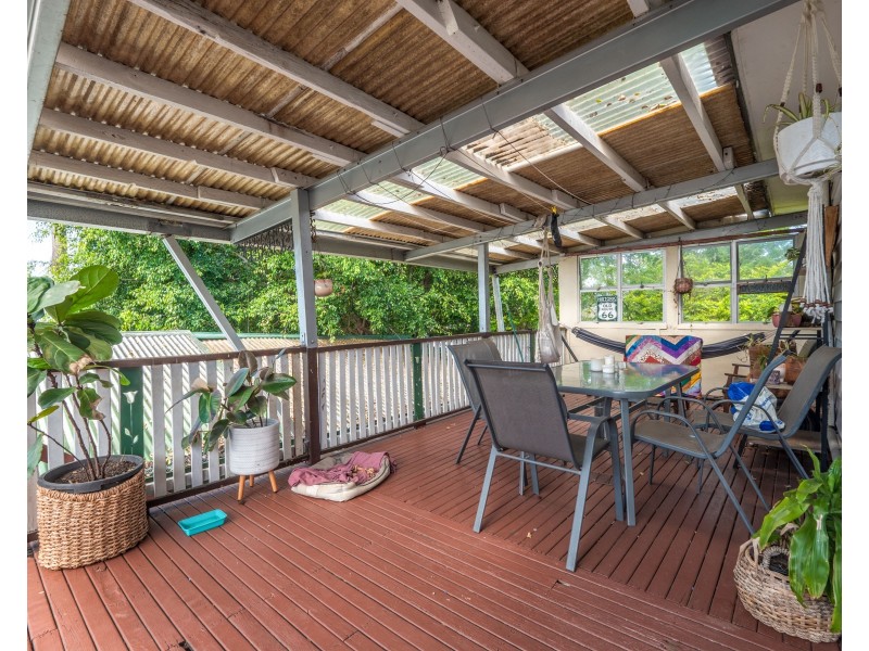 2 Canara Street, Coorparoo QLD 4151