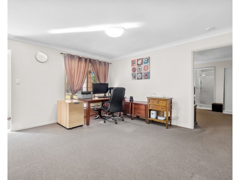 57 Boston Road, Belmont QLD 4153