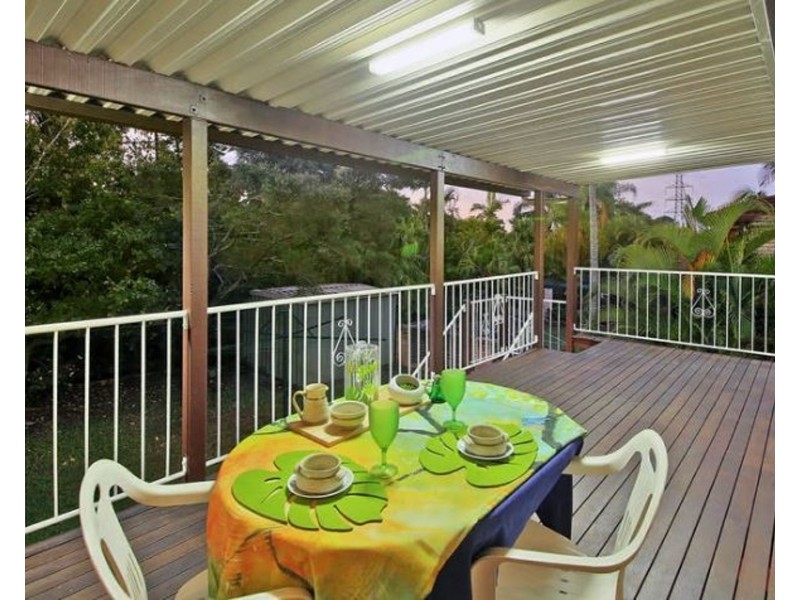 15 MADANA STREET, Sunnybank Hills QLD 4109