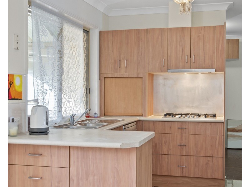 18 Calrossy Street, Boondall QLD 4034