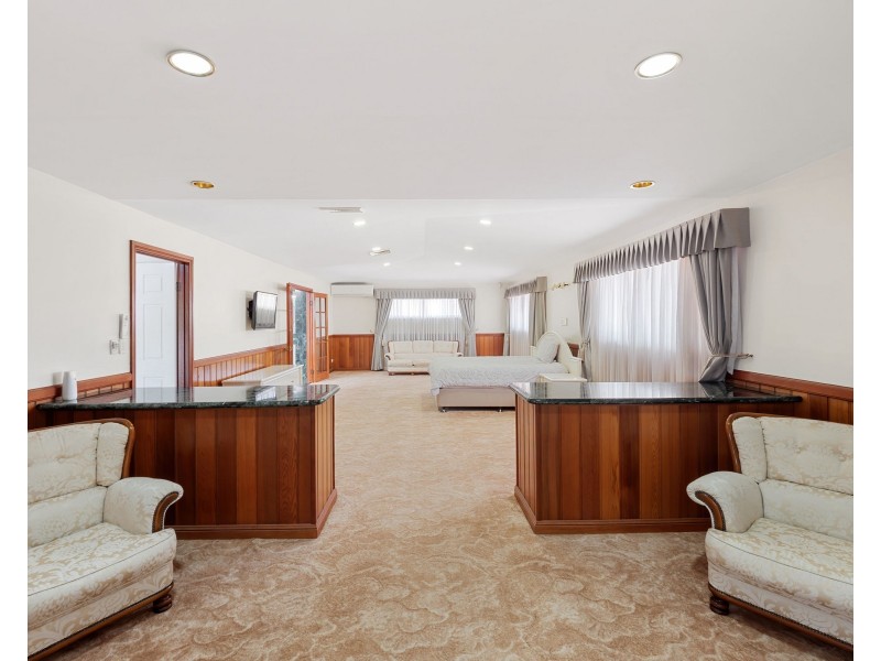 15 Capstan Place, Macgregor QLD 4109