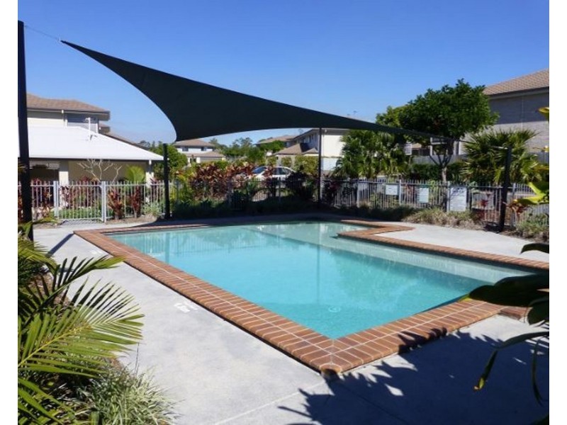 48 30 Carmarthen Circuit, Pacific Pines QLD 4211