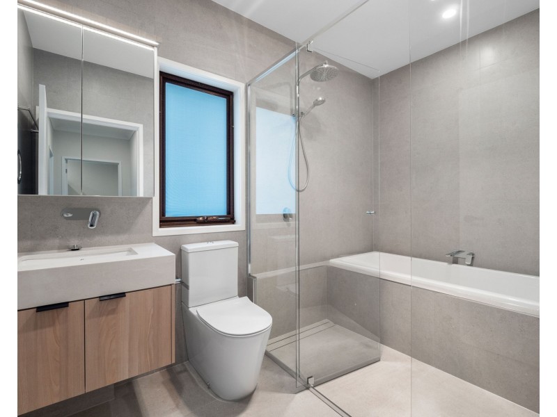 11/ 23 Jenkinson Street, Indooroopilly QLD 4068