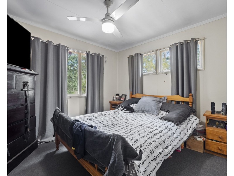 150 Loganview Rd, Logan Reserve QLD 4133