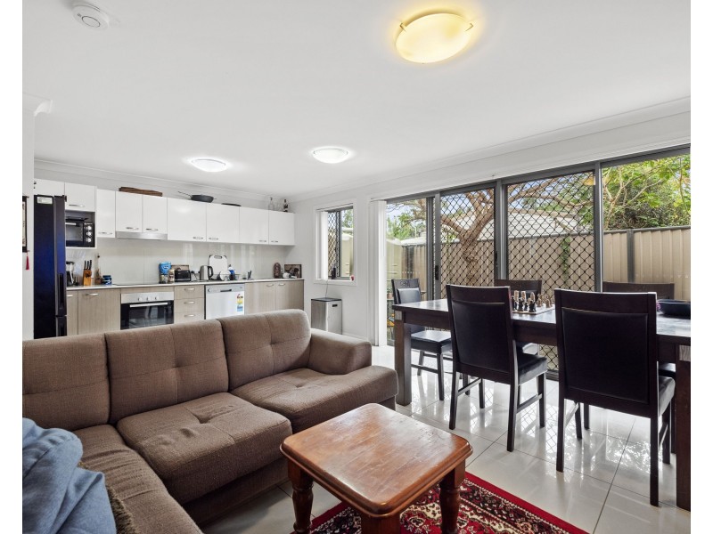 18/29-33 Juers Street, Kingston QLD 4114